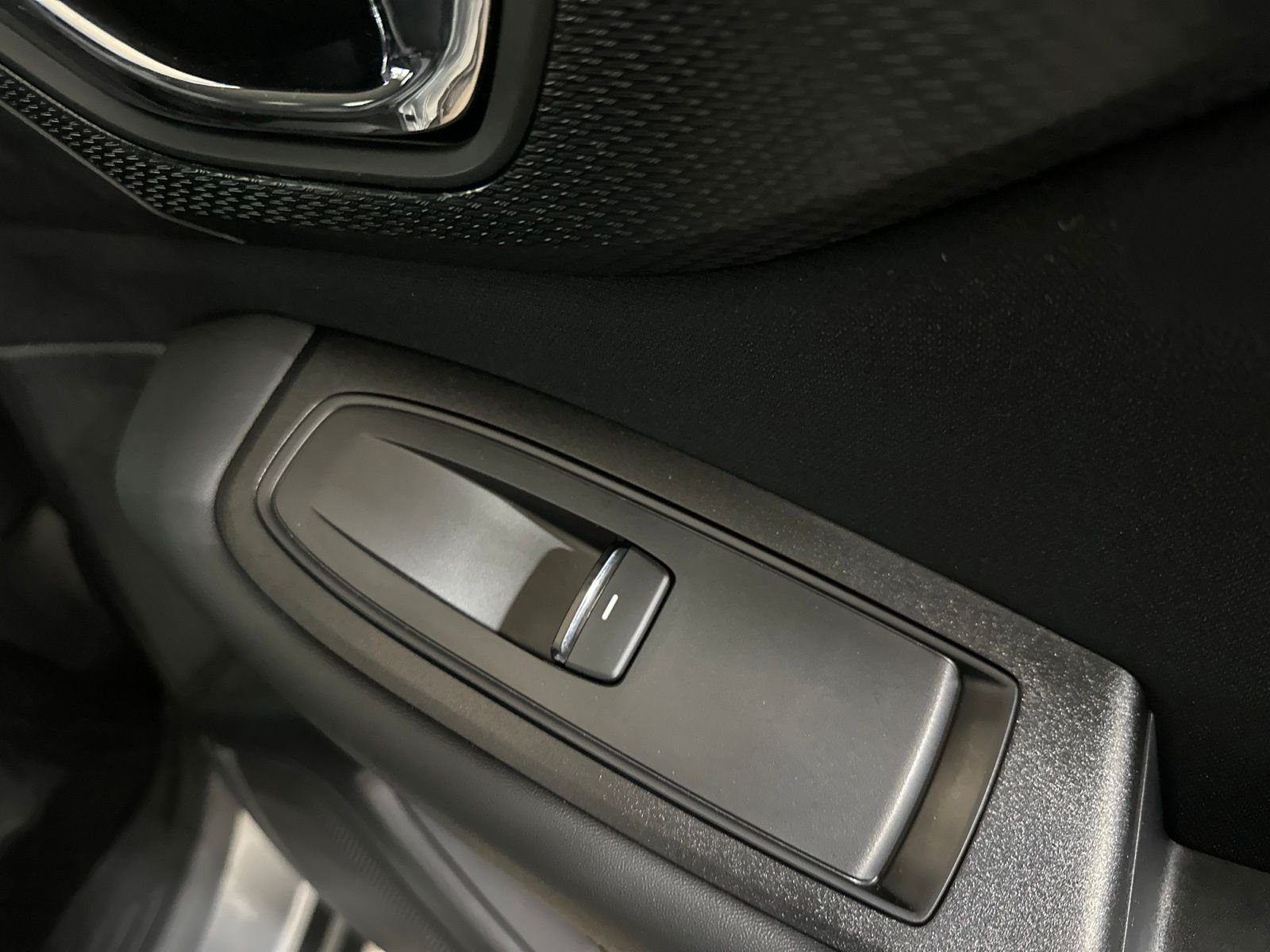 Used 2025 Silver Subaru Premium image 37
