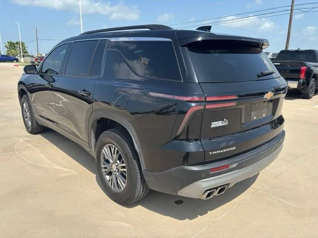 Used 2025 Black Chevrolet LT image 4