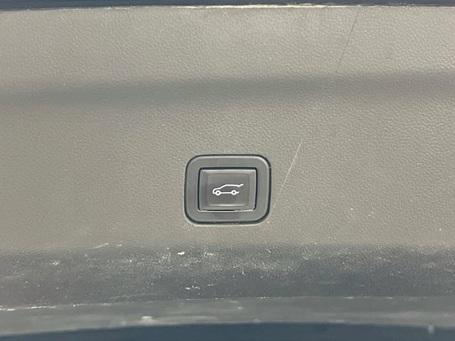 Used 2023 Onyx Black GMC AT4 image 27