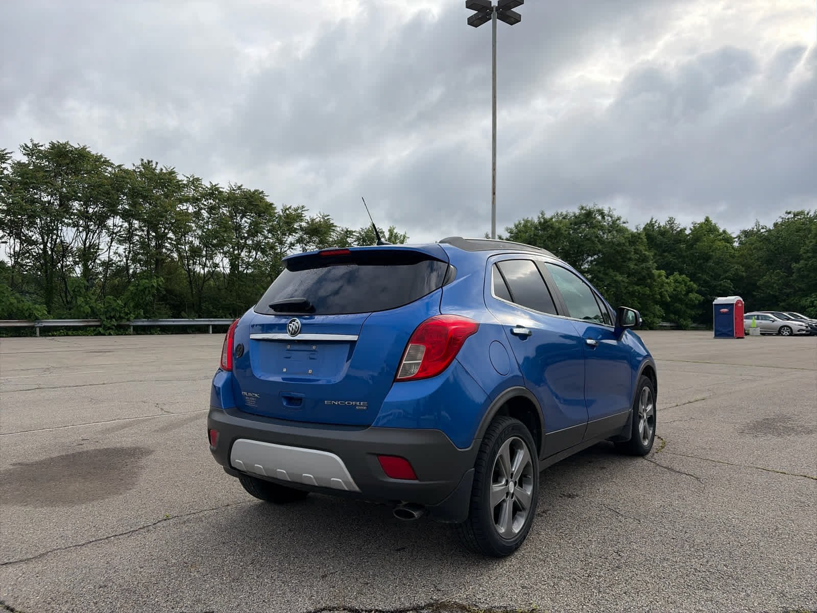 Used 2014 Brilliant Blue Metallic Buick Leather image 2