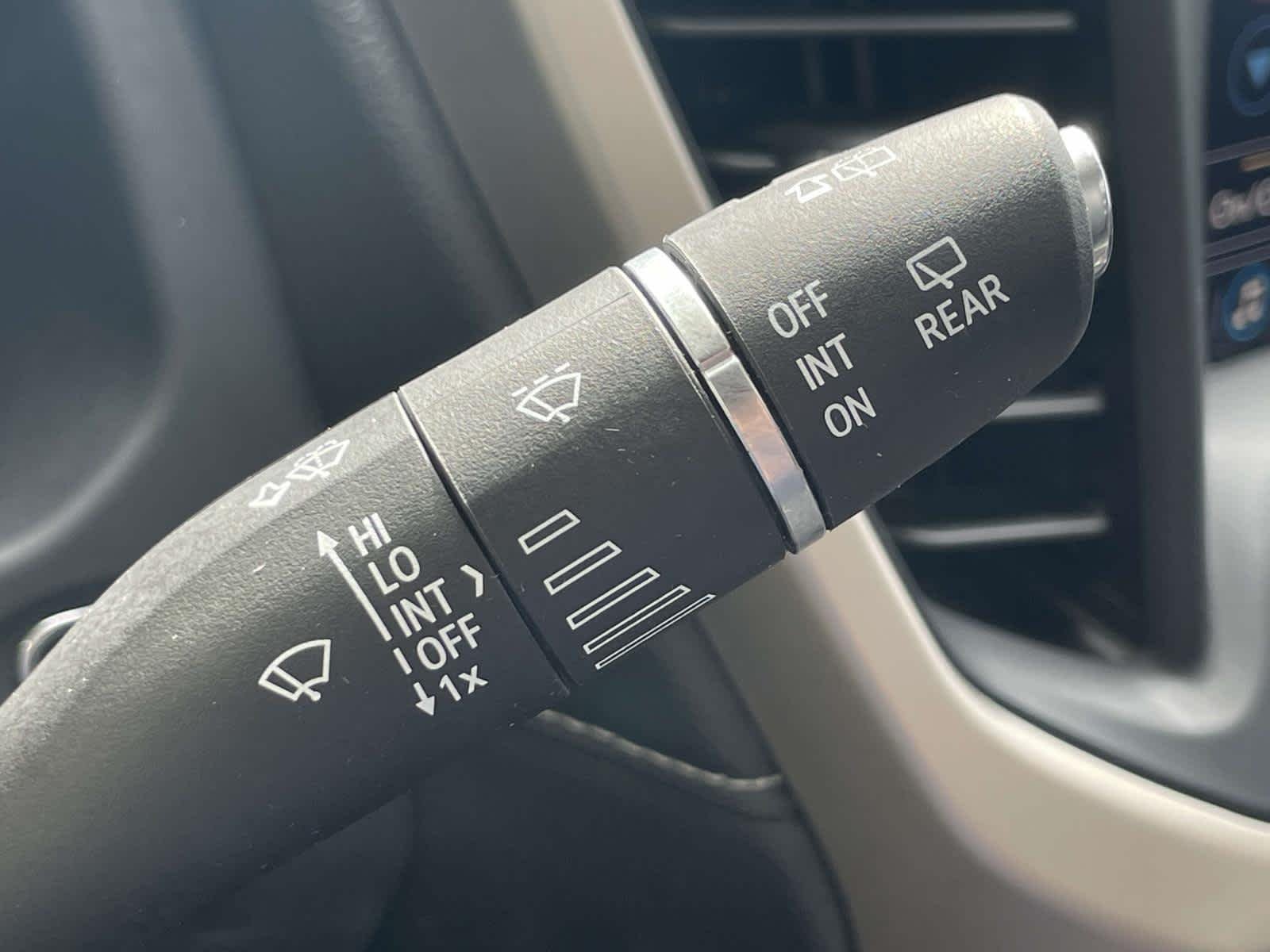 Used 2023 WHITE FROST TRICOAT GMC Denali image 46