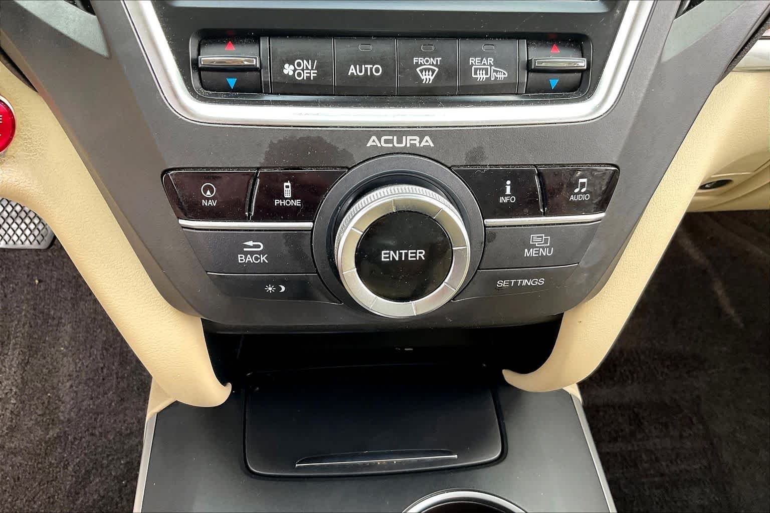 Used 2017 White Diamond Pearl Acura w/Technology Pkg image 32