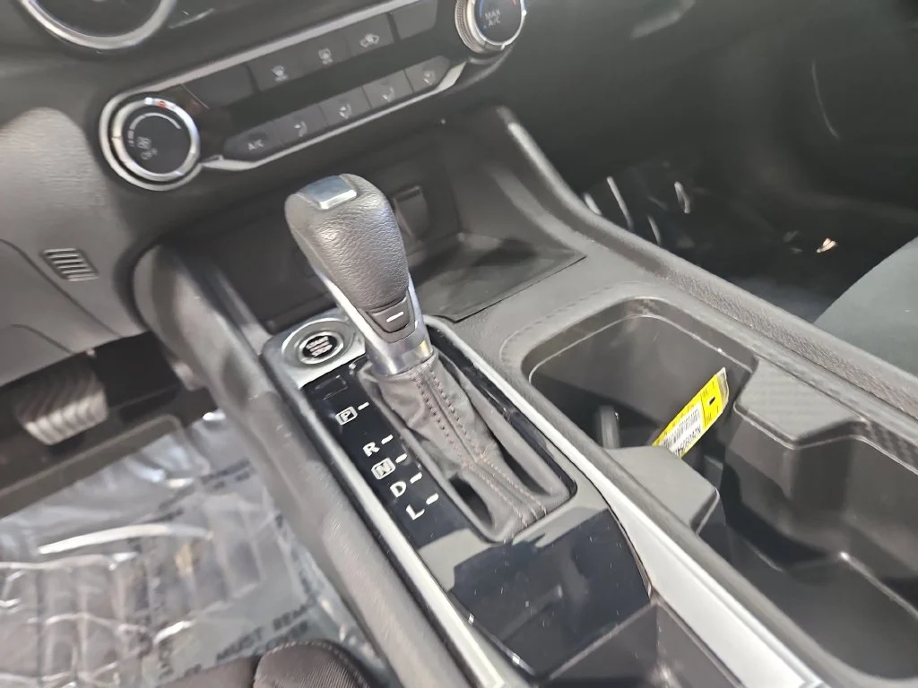 Used 2022 Silver Nissan SV image 23