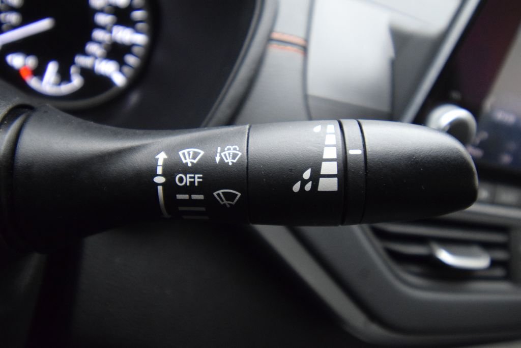 Used 2022 Black Nissan 2.5 SR image 28