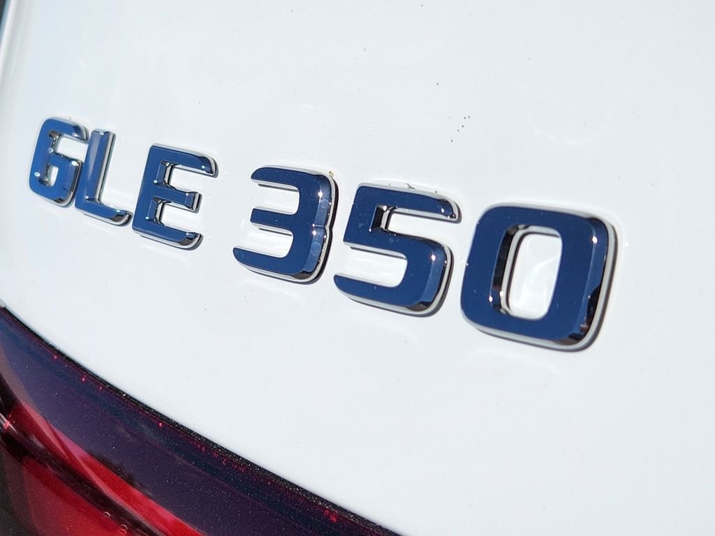 New 2026 Polar White Mercedes-Benz GLE350 4MATIC® image 10
