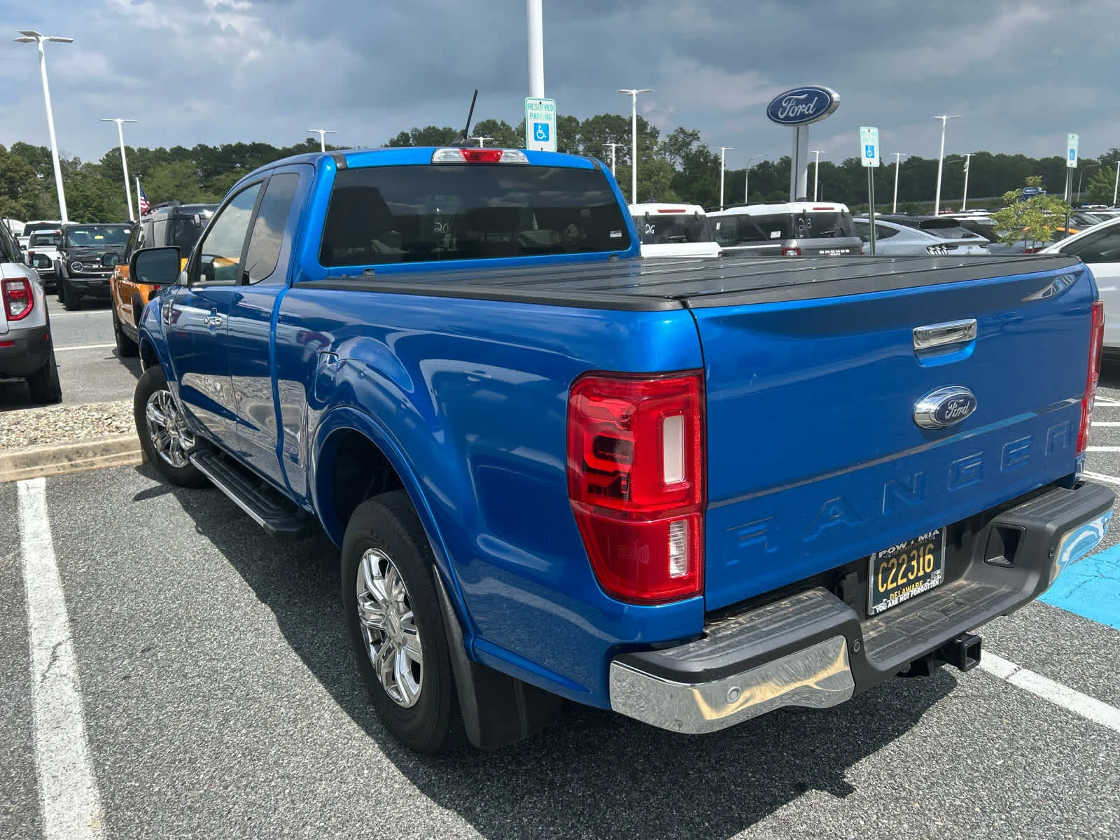 Certified Used 2022 Velocity Blue Ford XLT image 3