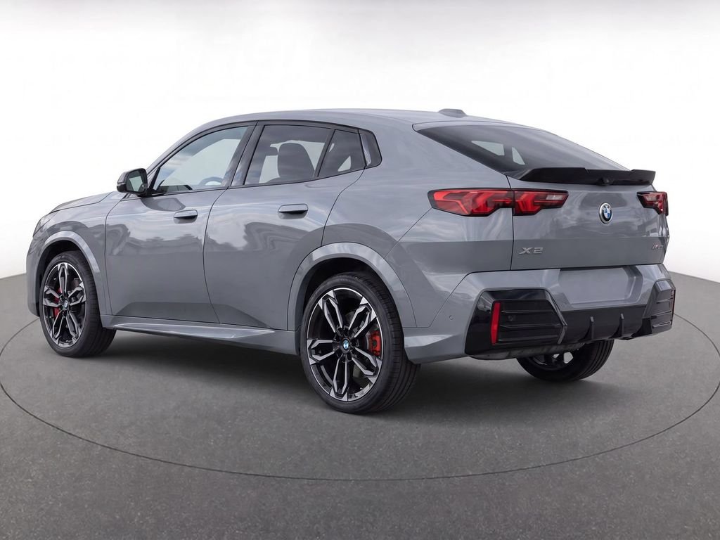 New 2026 Skyscraper Grey Metallic BMW xDrive28i image 4
