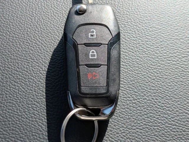 New 2026 Avalanche Ford XLT image 26
