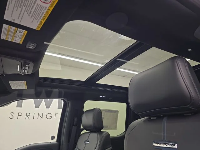 New 2026 Agate Black Metallic Ford F-250® Platinum® image 29