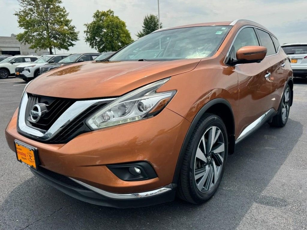 Used 2017 Orange Nissan Platinum image 8