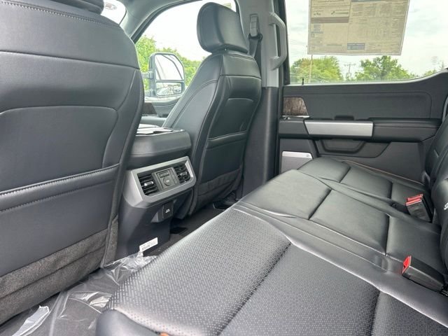 New 2026 Glacier Gray Metallic Tri-Coat Ford F-350® Lariat® image 19