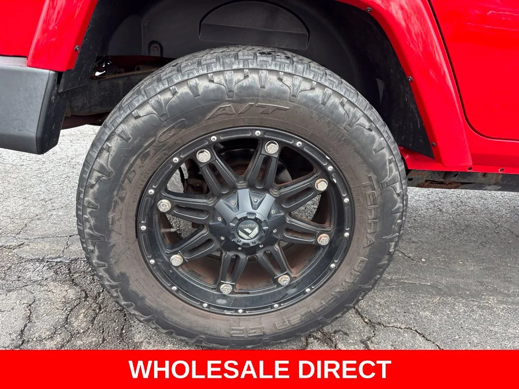 Used 2015 Red Jeep Unlimited Sport image 11