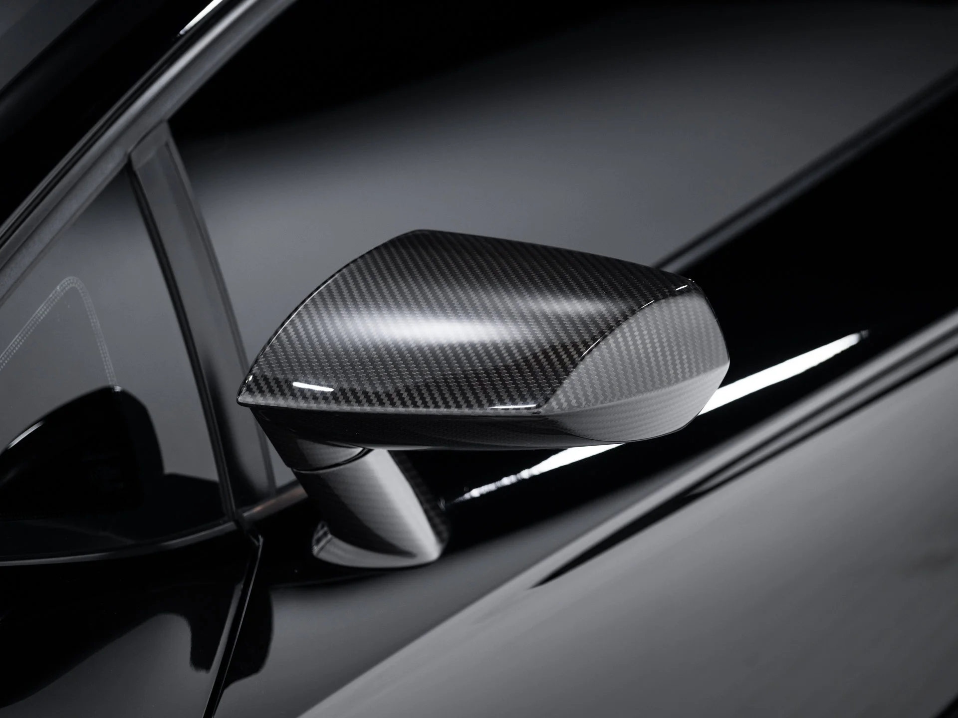Used 2014  Lamborghini LP700-4 image 28
