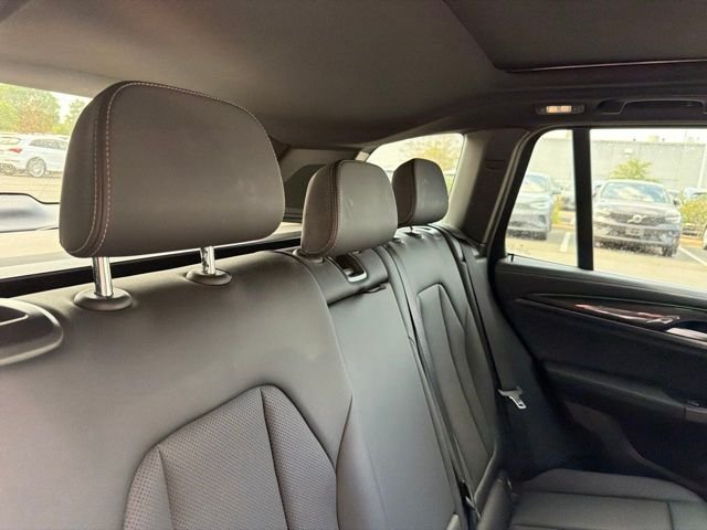 Used 2024 Gray BMW M40i image 14