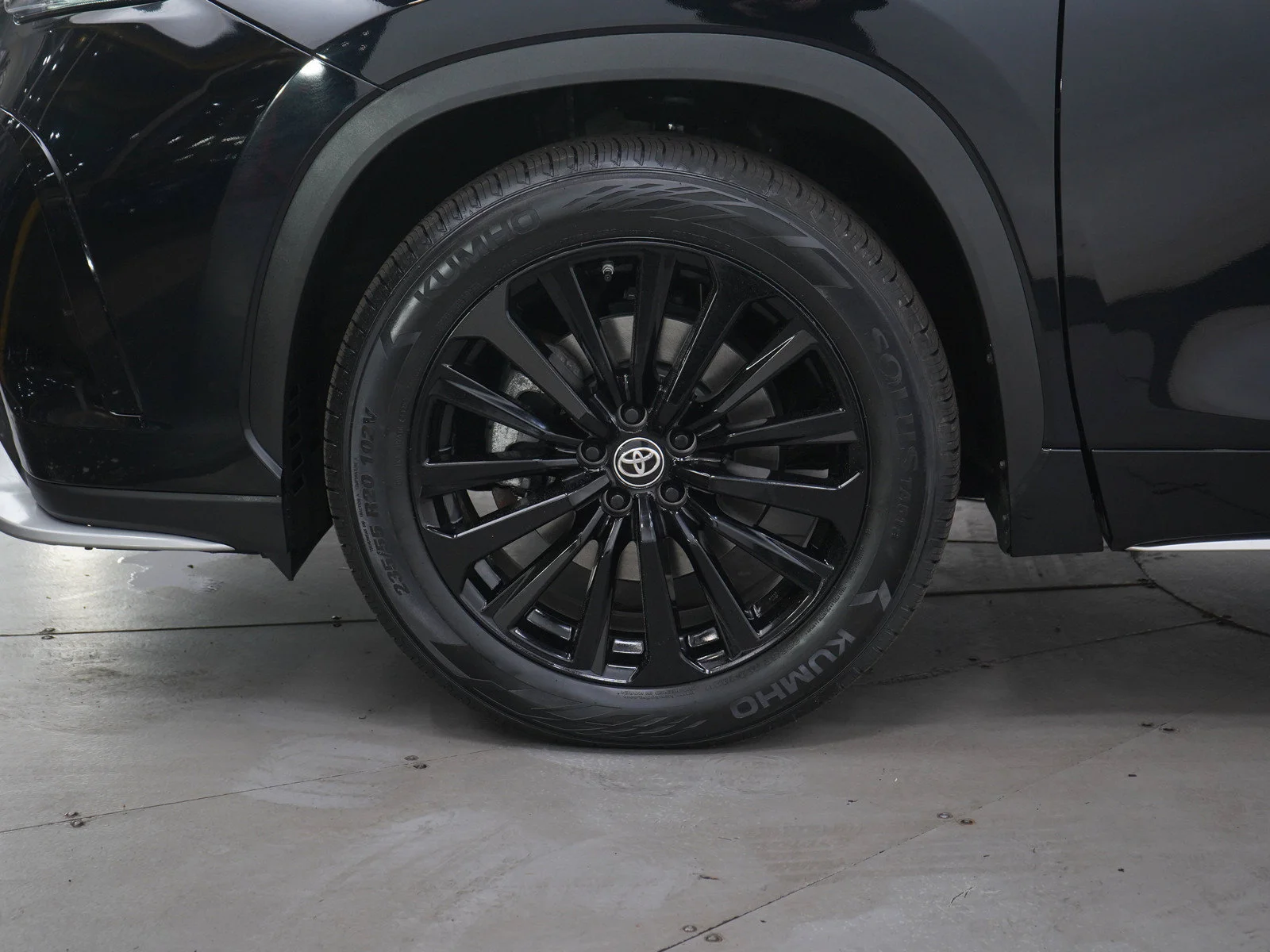 Used 2025 Black Toyota XSE AWD (Natl) image 29