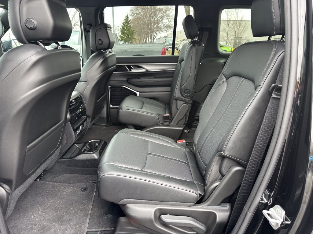 2026 Jeep Grand Wagoneer L Limited Altitude - Photo 26