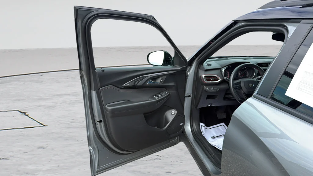 Used 2023 Sterling Gray Metallic Chevrolet RS image 24