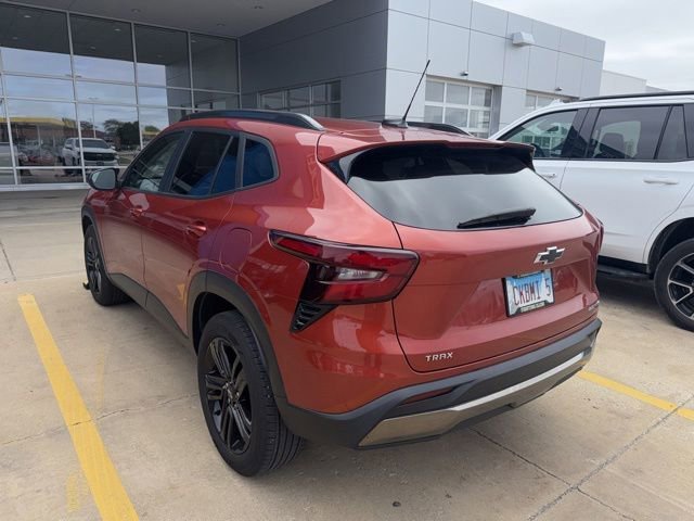 Used 2024 Cayenne Orange Metallic Chevrolet ACTIV image 4