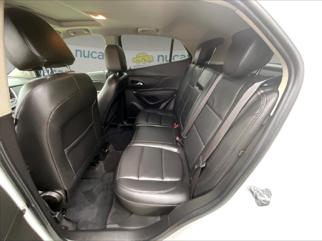 Used 2017 White Buick Essence image 15