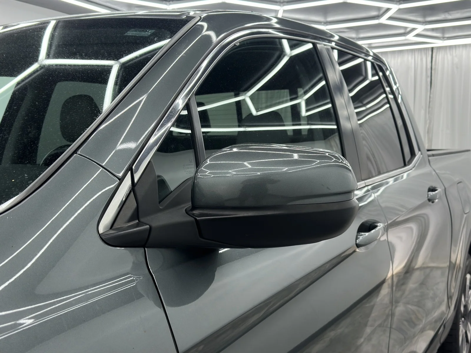 Used 2019 Forest Mist Metallic Honda RTL-T AWD image 48