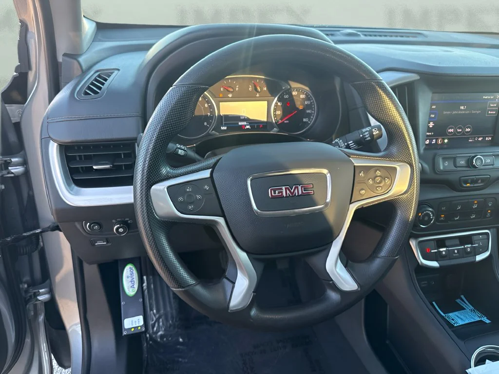 Used 2024 Silver GMC SLE image 10