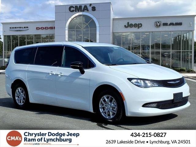 2026 Chrysler Voyager LX's photo