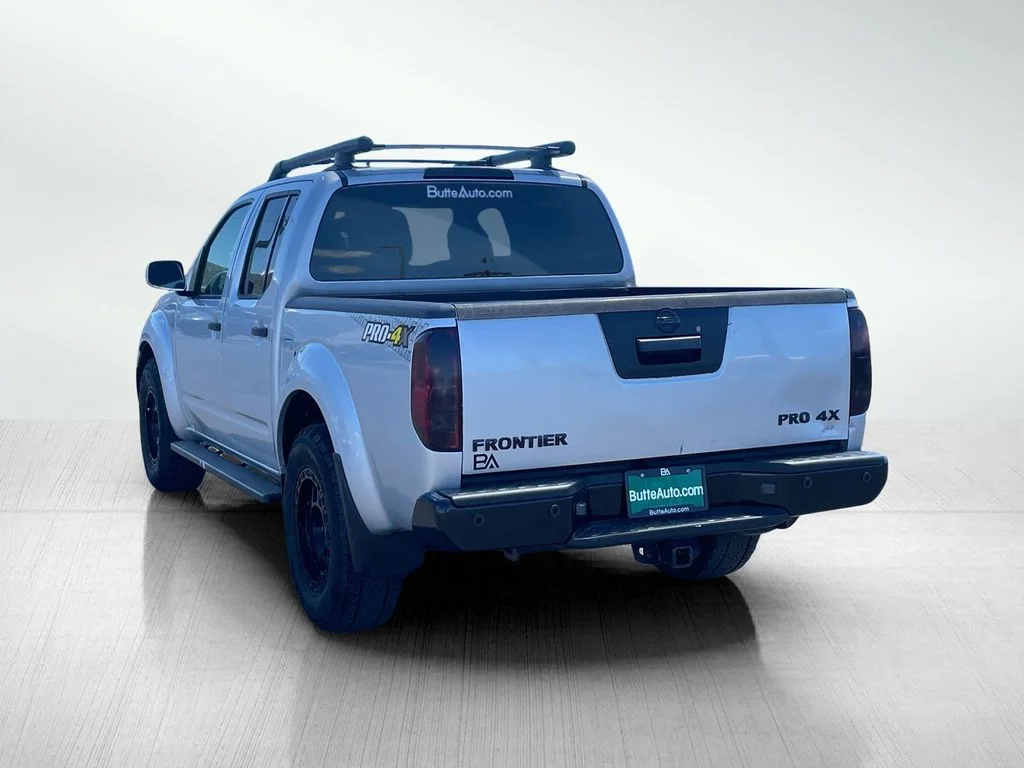 Used 2019 Gun Metallic Nissan PRO-4X image 5