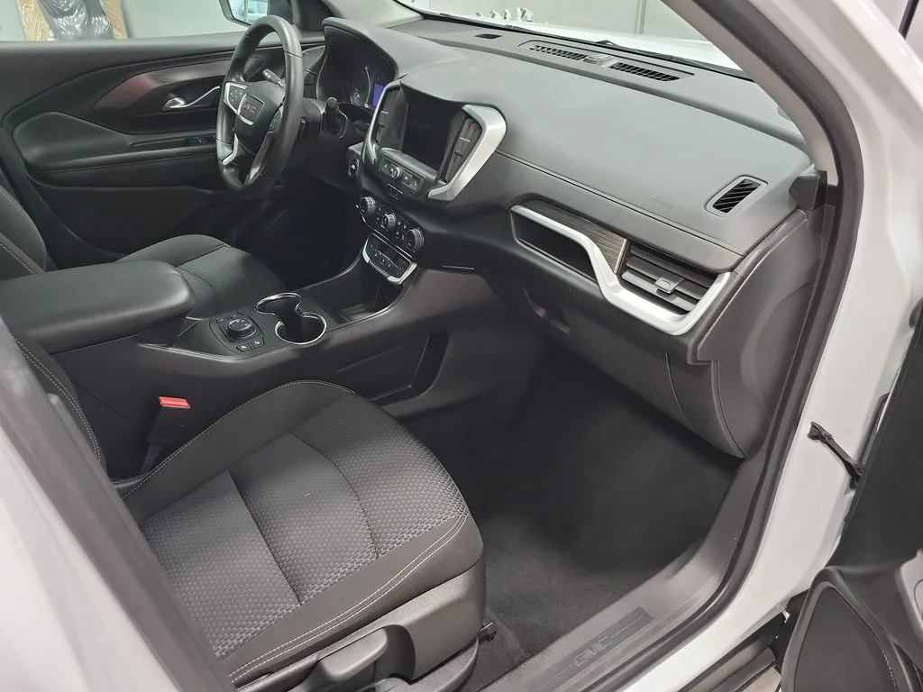 Certified Used 2023 White GMC SLE image 21