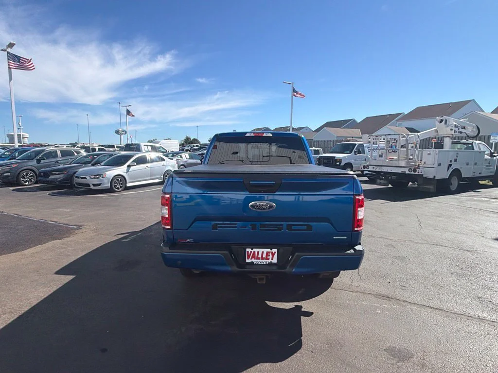 Used 2018 Lightning Blue Ford XLT image 10