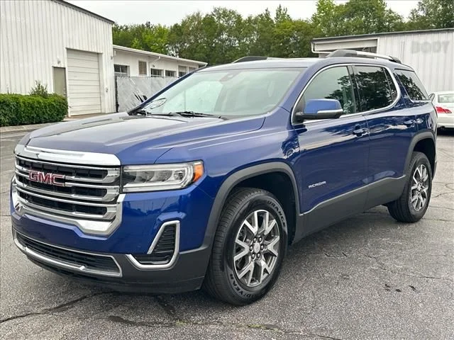 Used 2023 Blue GMC SLE image 5