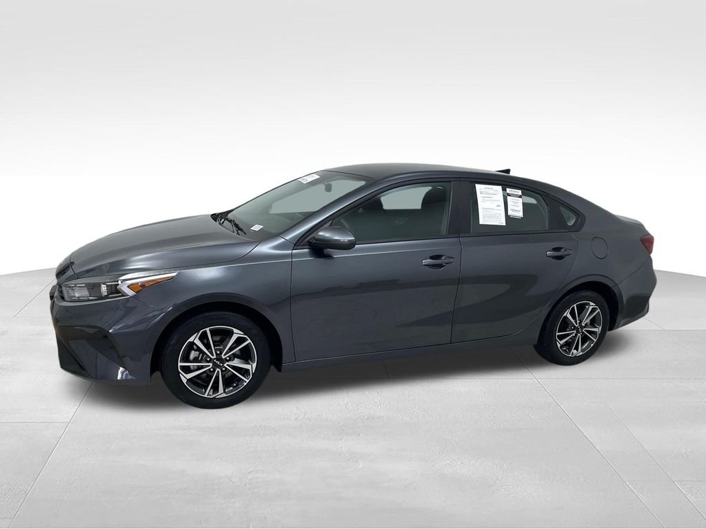 Used 2024 Kia Forte LXS with VIN 3KPF24AD2RE800624 for sale in Monticello, KY