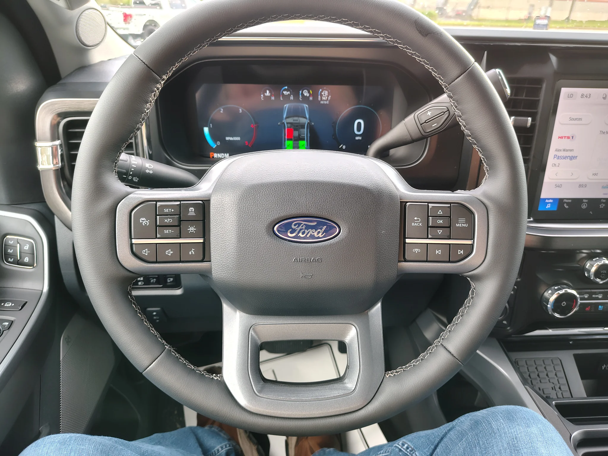 New 2027 Star White Metallic Tri-Coat Ford F-350® Lariat® image 20