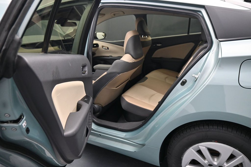 Used 2017 Beige Toyota Two image 22