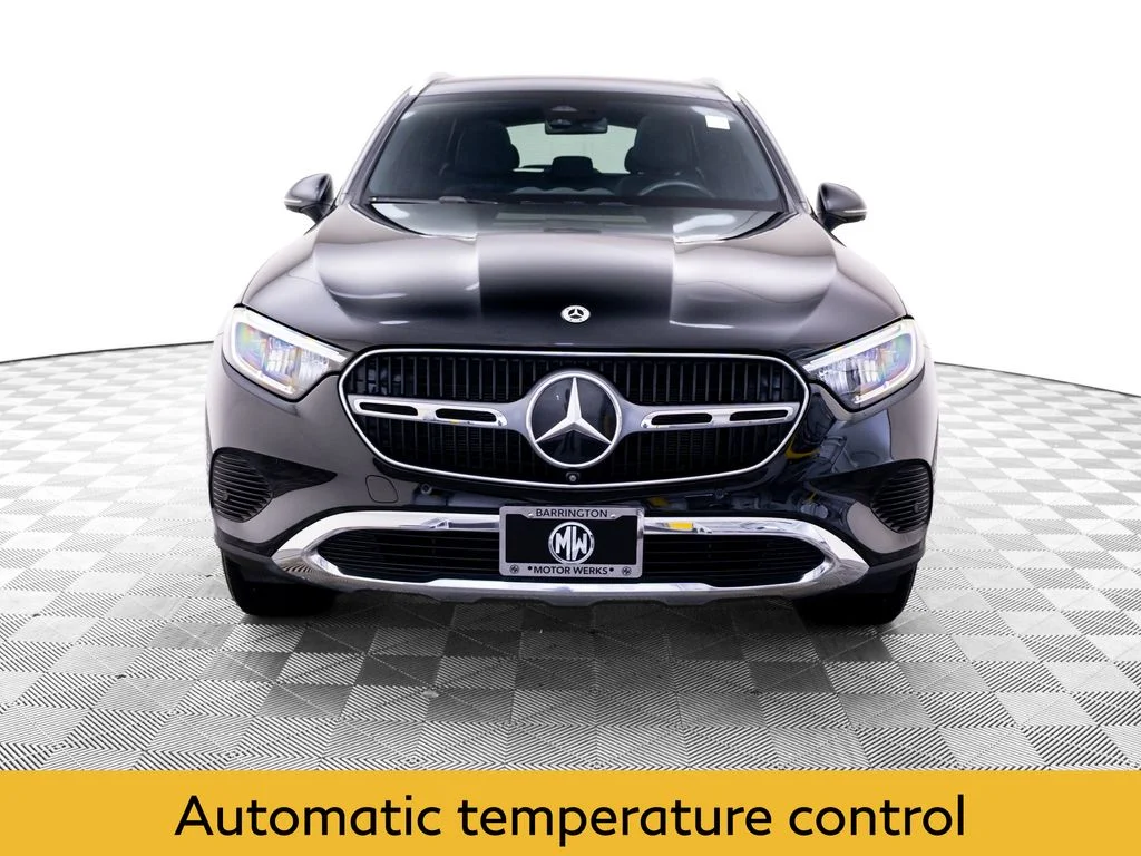 Used 2023 Black Mercedes-Benz GLC 300 image 9