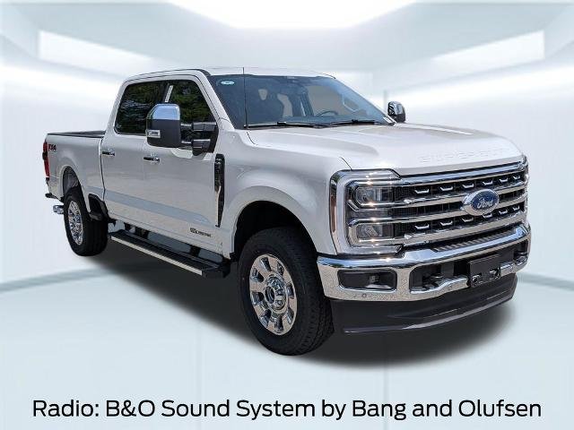 New 2026 Star White Metallic Tri-Coat Ford F-250® Lariat® image 13