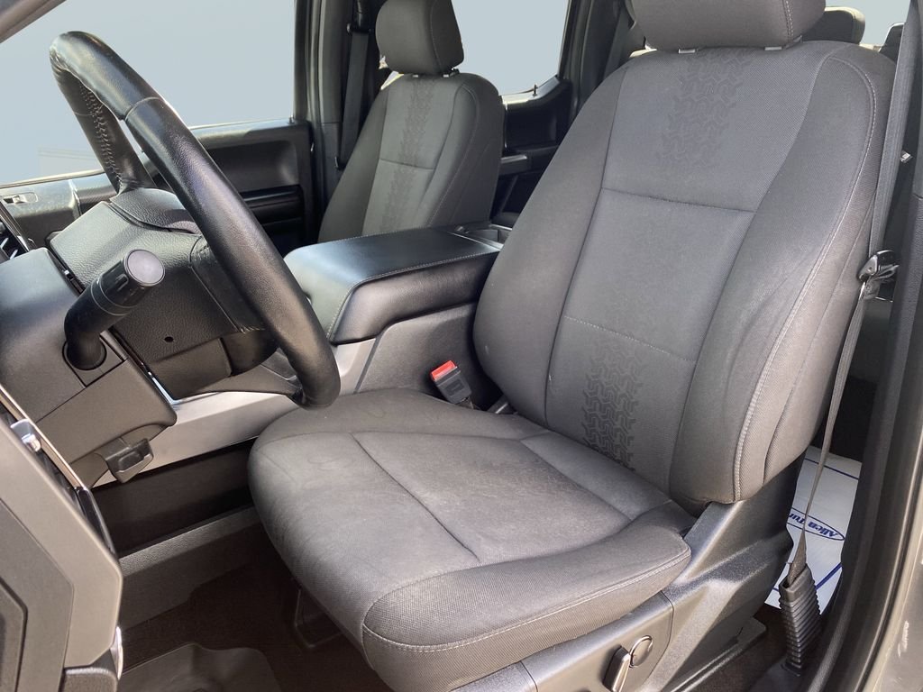 Used 2018 Magnetic Ford XLT image 10