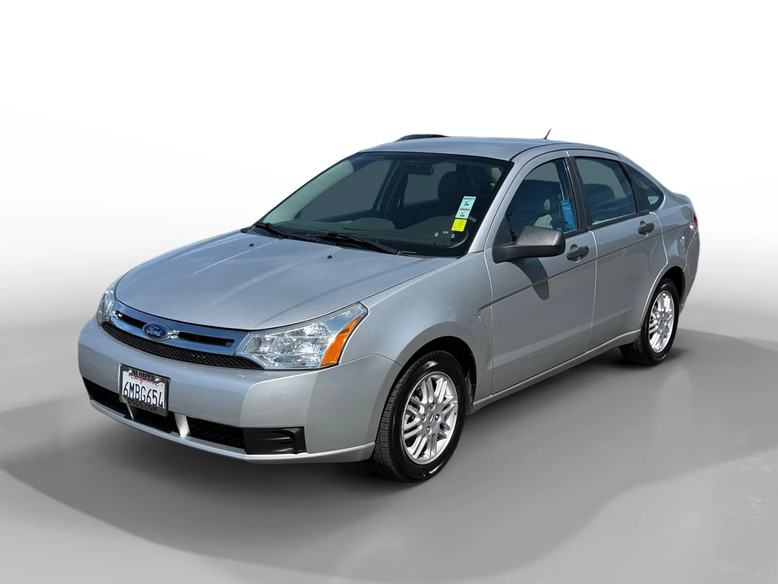 2010 Ford Focus SE's photo
