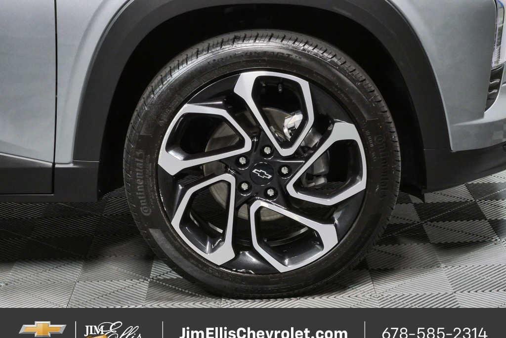Certified Used 2026 Sterling Gray Metallic Chevrolet 2RS image 33