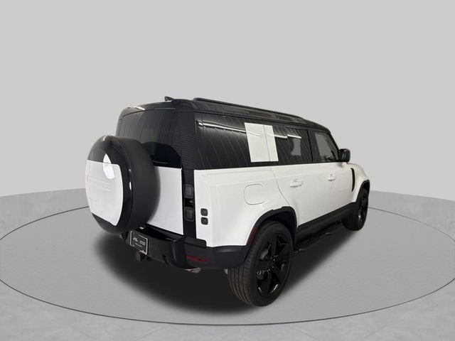 Certified Used 2026 Fuji White Land Rover S image 17