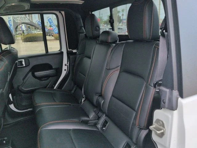 Certified Used 2024 Bright White Clearcoat Jeep Mojave image 14