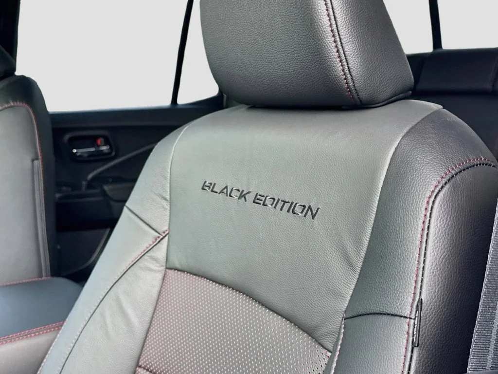 New 2026 Platinum White Pearl Honda Black Edition image 25