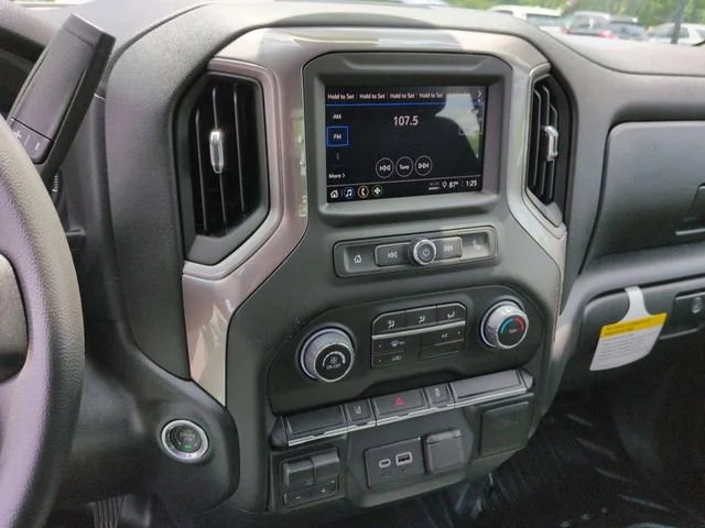 New 2026 Summit White Chevrolet Work Truck image 15