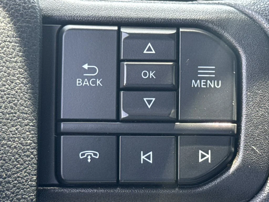 Used 2023 Gray Ford XLT image 25