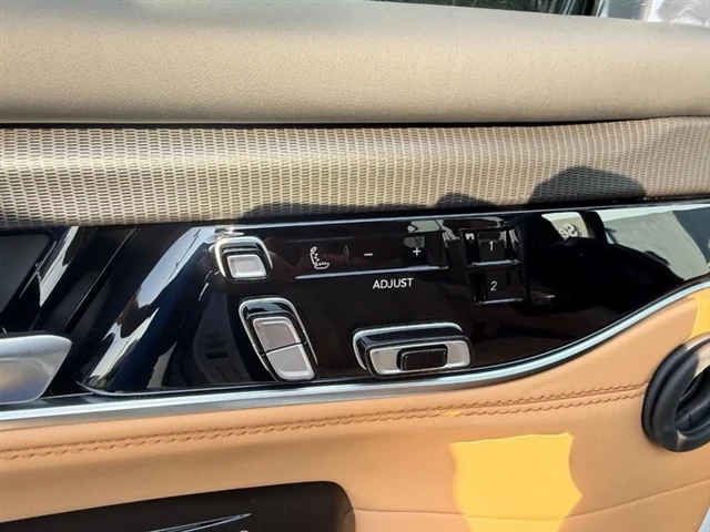 New 2026 Bright White Clearcoat Jeep Summit Reserve image 23