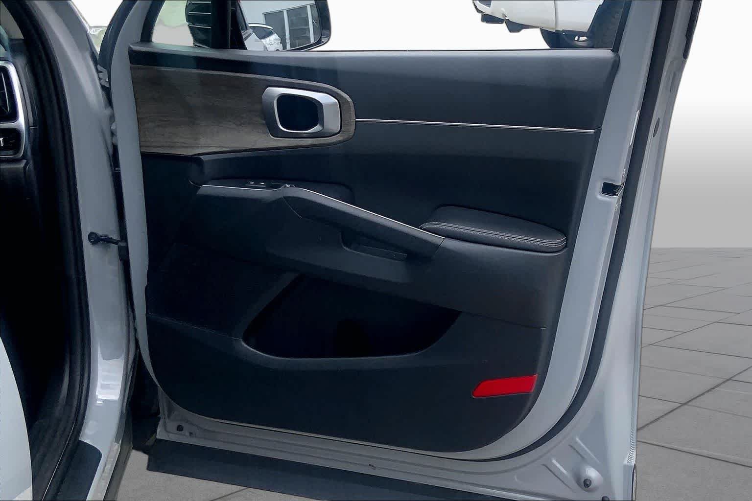 Certified Used 2022 Wolf Gray Kia EX image 22