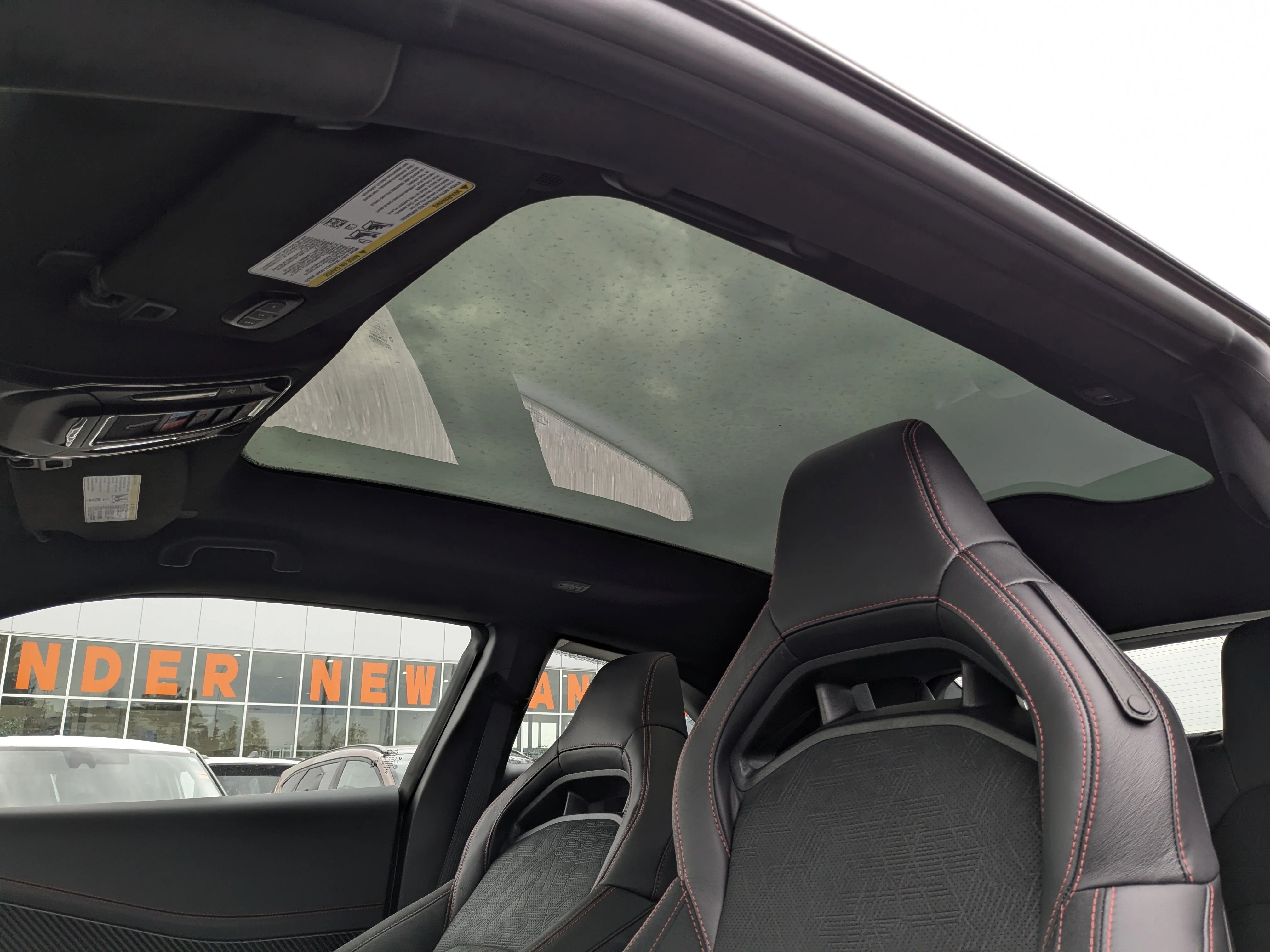 New 2024 triple nickel Dodge Scat Pack - - Dinamica Perf Seats - Plus Group - Sun & Sound - Carbon & Suade & Tons More! image 28