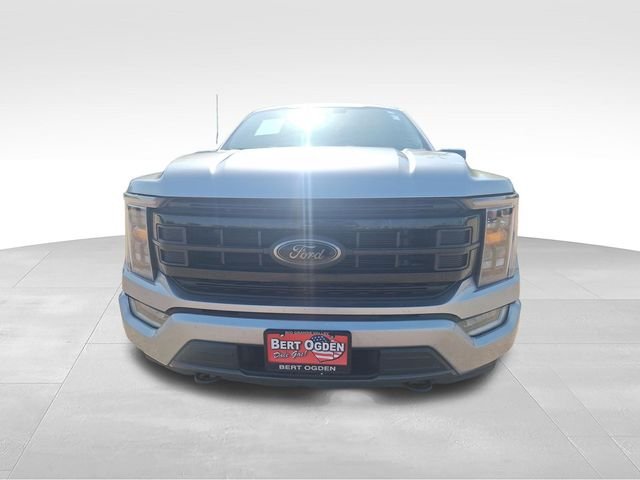 Used 2023 Silver Ford XLT image 2