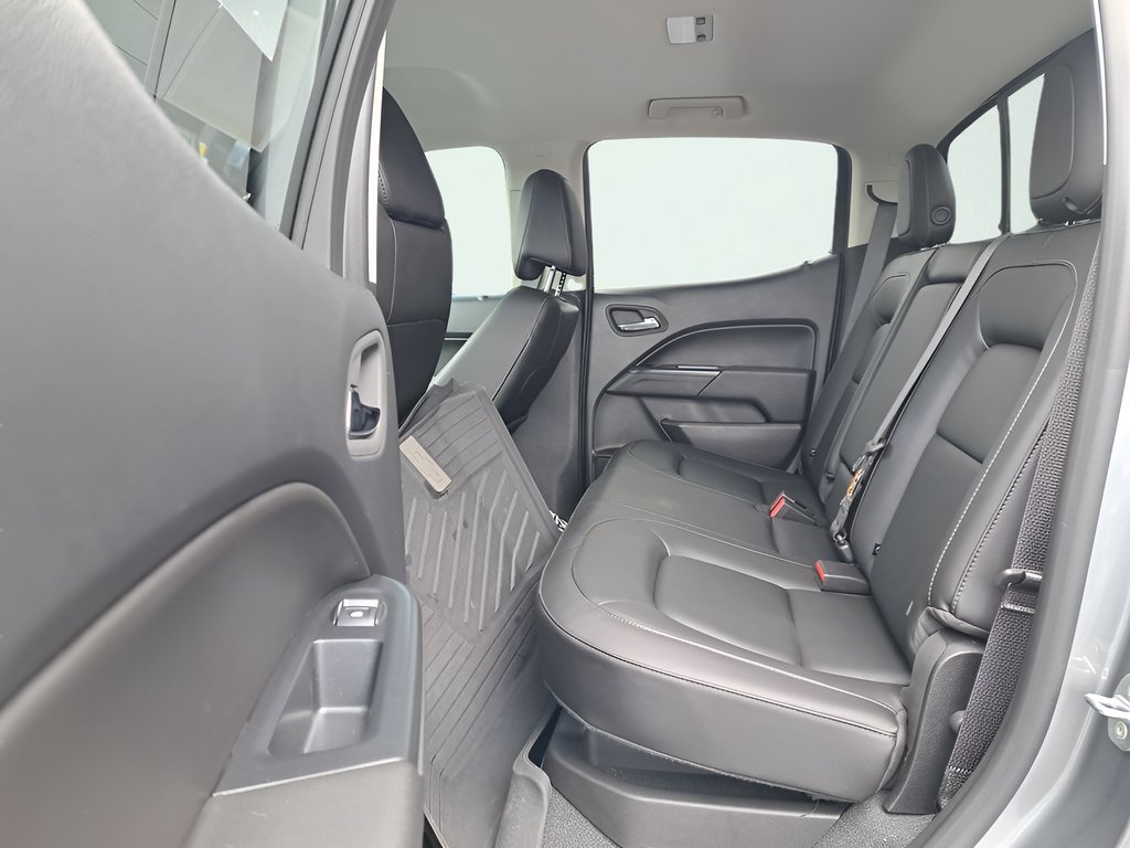 2022 Chevrolet Colorado ZR2 - Photo 12