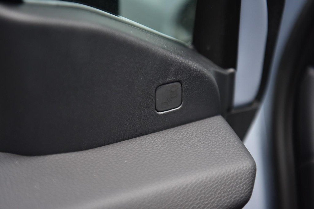 2025 Honda Ridgeline Sport - Photo 11