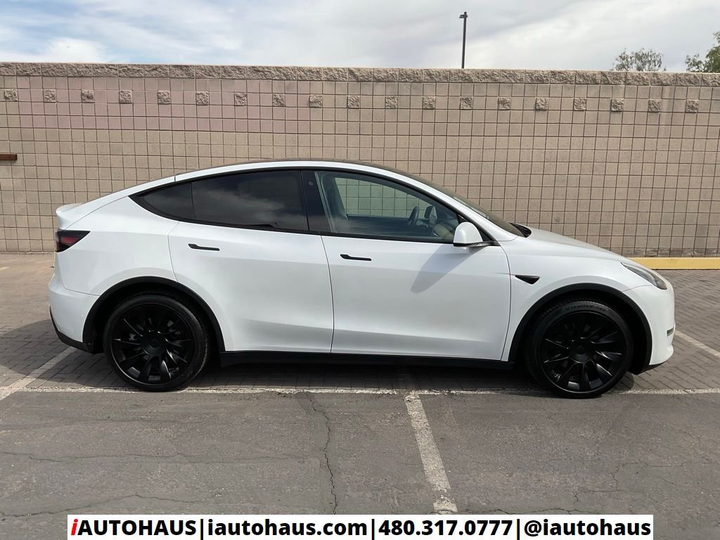 2020 Tesla Model Y Long Range - Photo 38